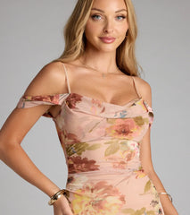 A stunning pick for an engagement photoshoot outfit or autumn wedding guest dress, this fall formal dress showcases the Holly Floral Cold Shoulder Mermaid Formal Dress in taupe with a graceful silhouette that captures the moment.