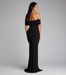 Style your seasonal looks with the Lily Off-The-Shoulder Mermaid Formal Dress, a trend-right, black fall dress designed for any plan on your calendar with new and unqiue details.