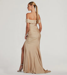 Feel instantly put-together in the Alicia Off-The-Shoulder Mermaid Formal Dress in gold, a stylish wedding guest dress designed for confident style and all-out celebration.