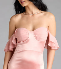 Style your seasonal looks with the Cordella Sweetheart Mermaid Sit Satin Formal Dress, a trend-right, mauve fall dress designed for any plan on your calendar with new and unqiue details.