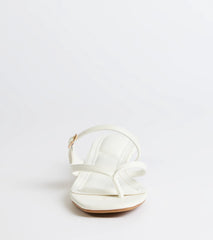 Style made simple with the Chic Trend Thong Strap Kitten Heel Mules in white, trendy women’s shoes that take your outfit from basic to bold in one step.