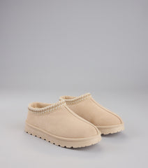 Style made simple with the Cozy Status Faux Suede Platform Slippers in beige, trendy women’s shoes that take your outfit from basic to bold in one step.