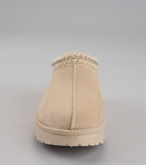 This beige piece brings trend-right energy to the Cozy Status Faux Suede Platform Slippers, perfect for fall outfits that stand out.