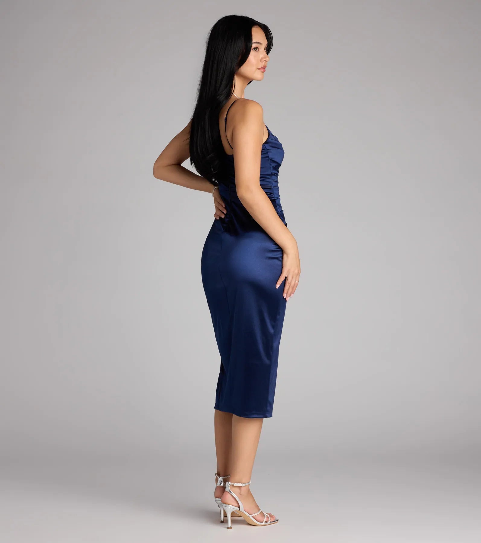 Slip into polished style with this satin midi dress—the Melody Satin Slit Midi Formal Dress in navy blue stuns with a flattering length and stylish details for dinners, parties, or weddings.