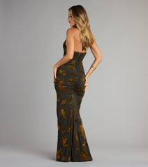 Style your seasonal looks with the Martha Flocked Floral Velvet Mermaid Formal Dress, a trend-right, fall dress designed for any plan on your calendar with new and unqiue details.