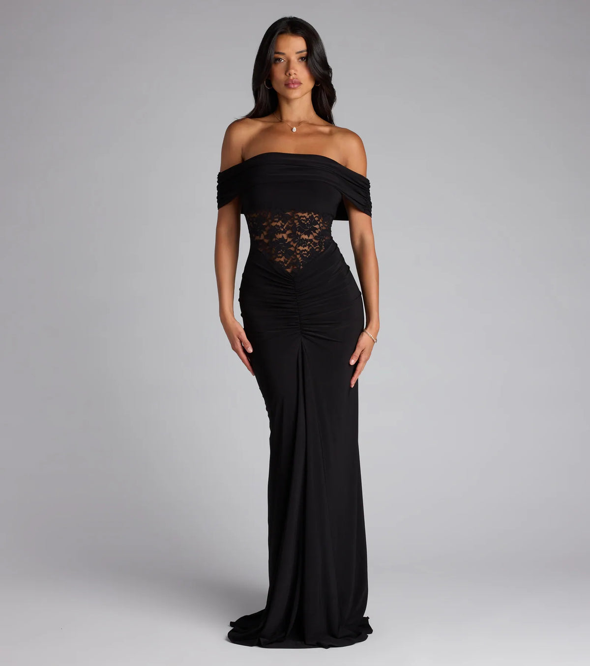 The Lily Off-The-Shoulder Mermaid Formal Dress is your new go-to black dress—effortless, versatile, and made to update your fall style in seconds.