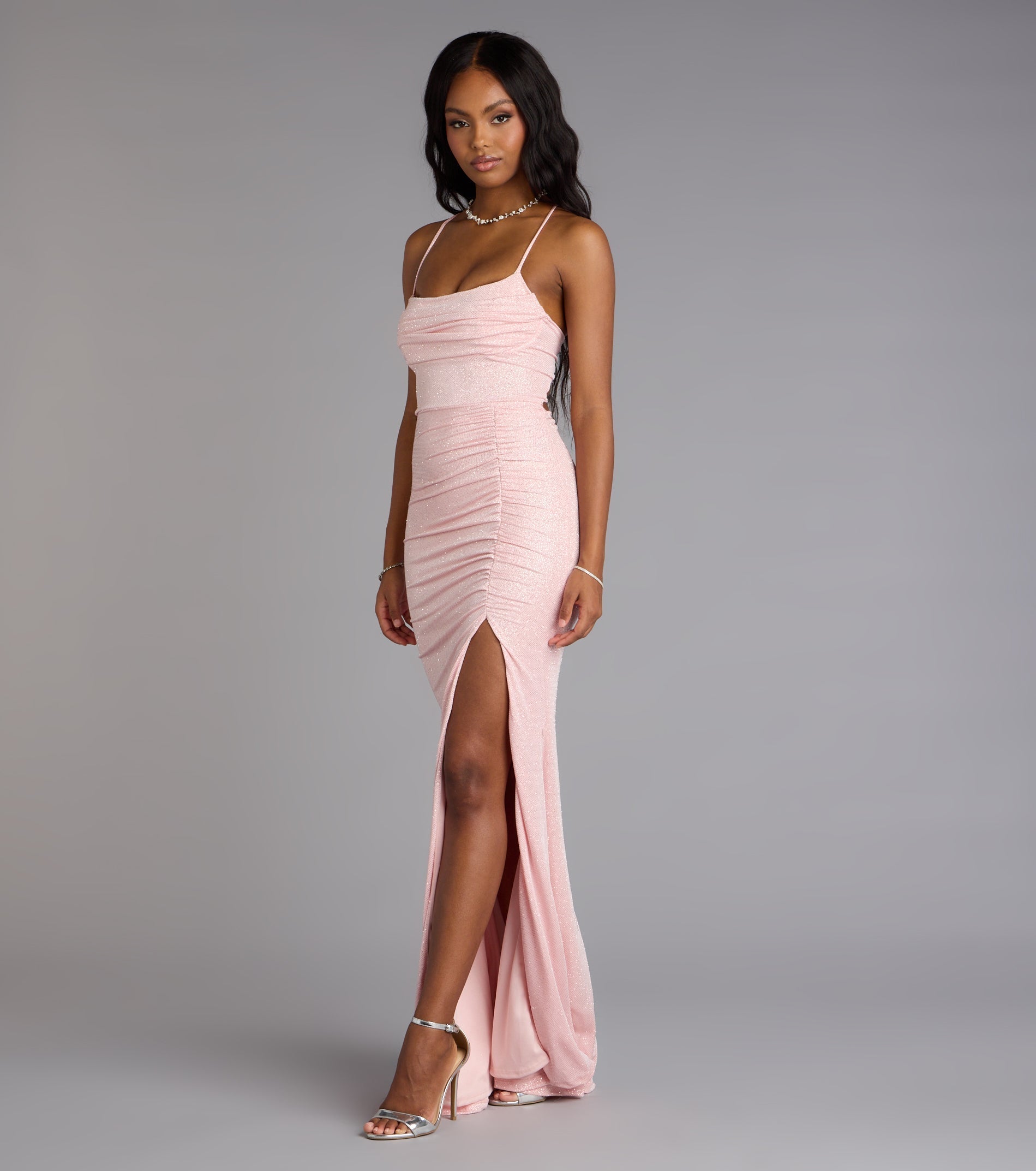 The Diane Lace-Up Slit Mermaid Glitter Formal Dress is your new go-to Windsor dress—effortless, versatile, and made to update your fall style in seconds.