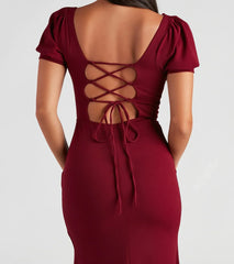 Whether it's the color or silhouette of the Denali Formal Puff Sleeve Long Dress, this burgundy bridesmaid dress is a gorgeous pick for a maid-of-honor or to create a bridal party look ready to celebrate!