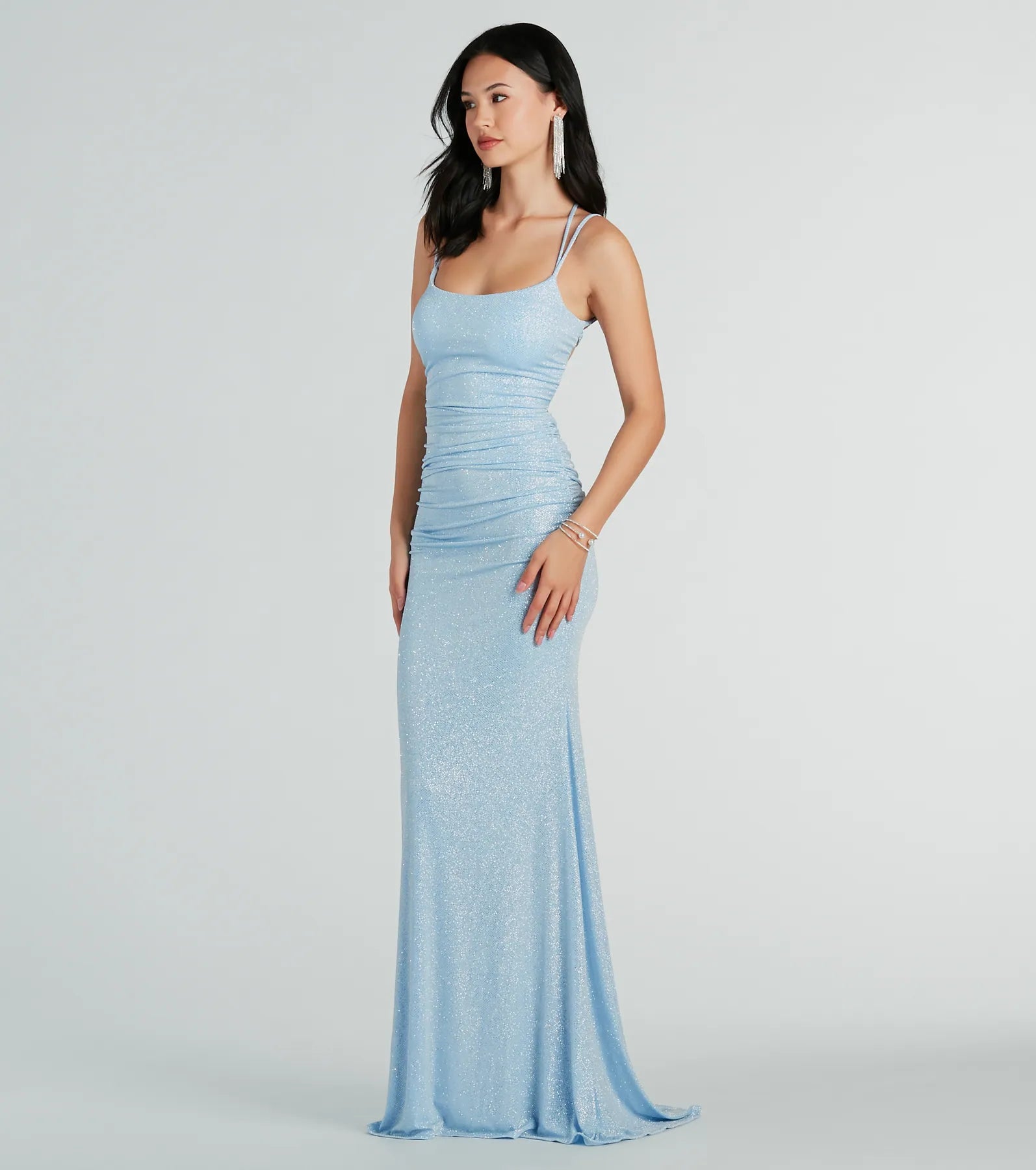 Style your seasonal looks with the Rylie Formal Glitter Lace-Up Column Dress, a trend-right, light blue fall dress designed for any plan on your calendar with new and unqiue details.