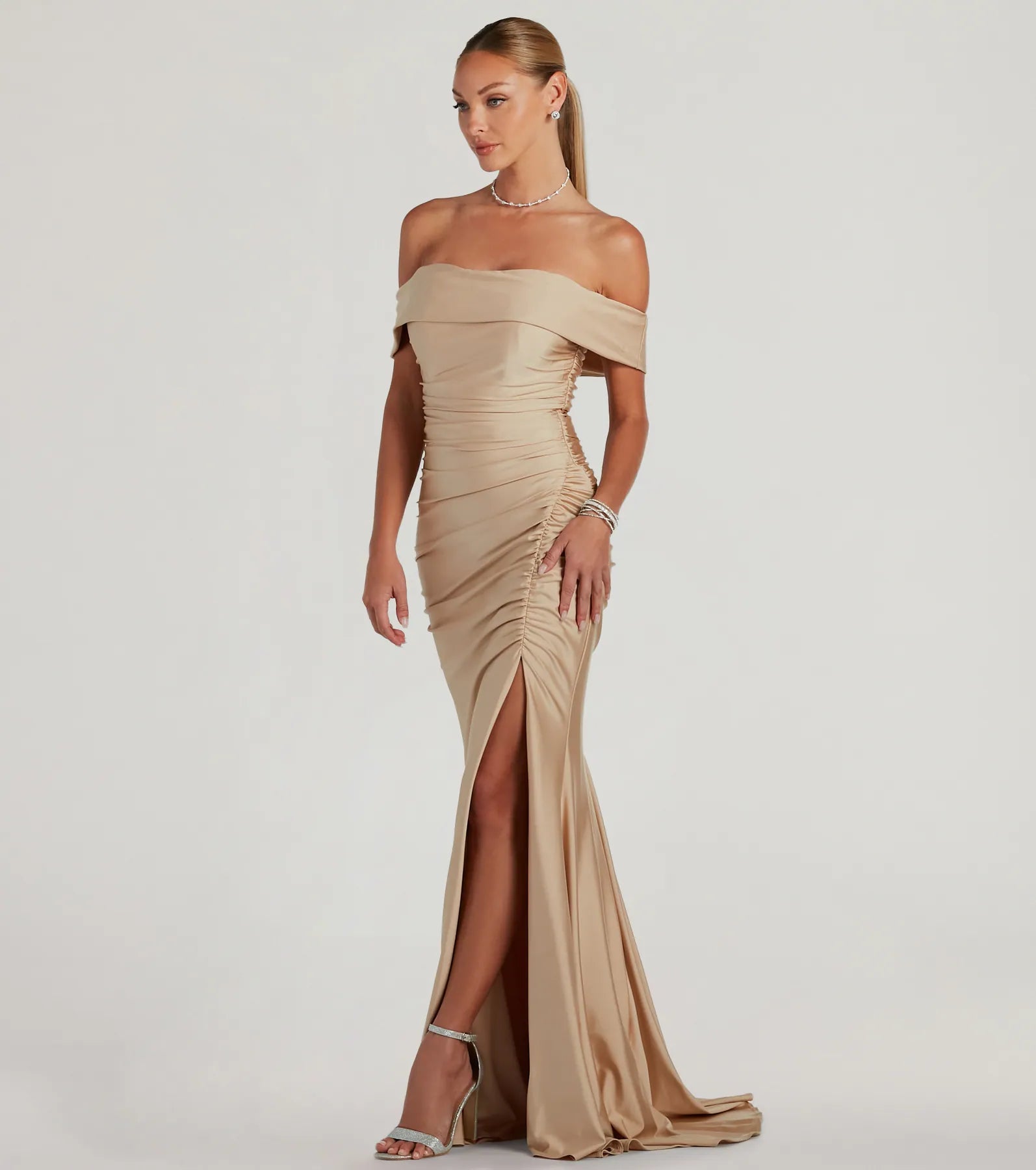 A stunning pick for an engagement photoshoot outfit or autumn wedding guest dress, this fall formal dress showcases the Alicia Off-The-Shoulder Mermaid Formal Dress in gold with a graceful silhouette that captures the moment.