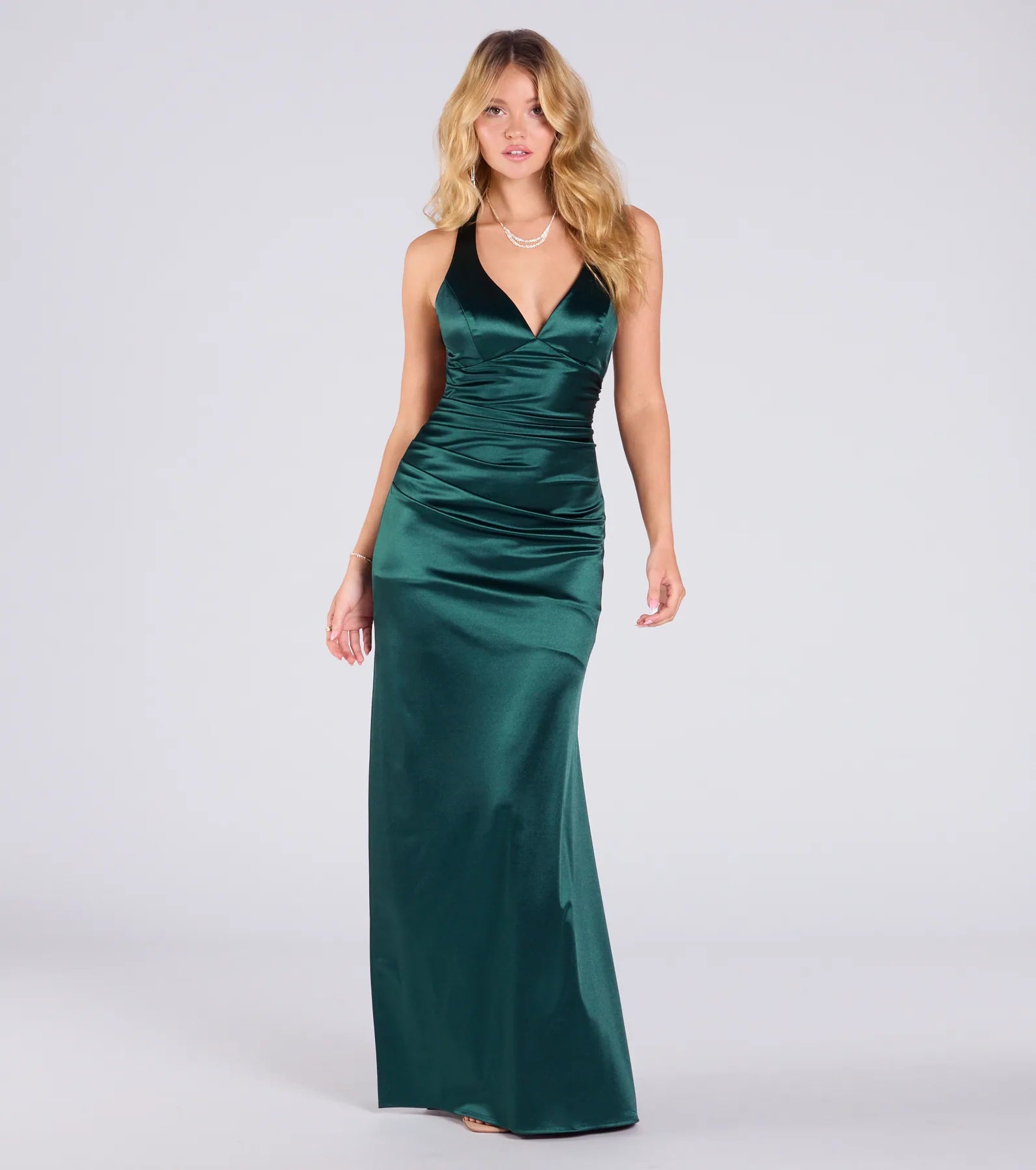 Feel instantly put-together in the Jamie Lace-Up Satin Formal Column Dress in hunter green, a stylish wedding guest dress designed for confident style and all-out celebration.