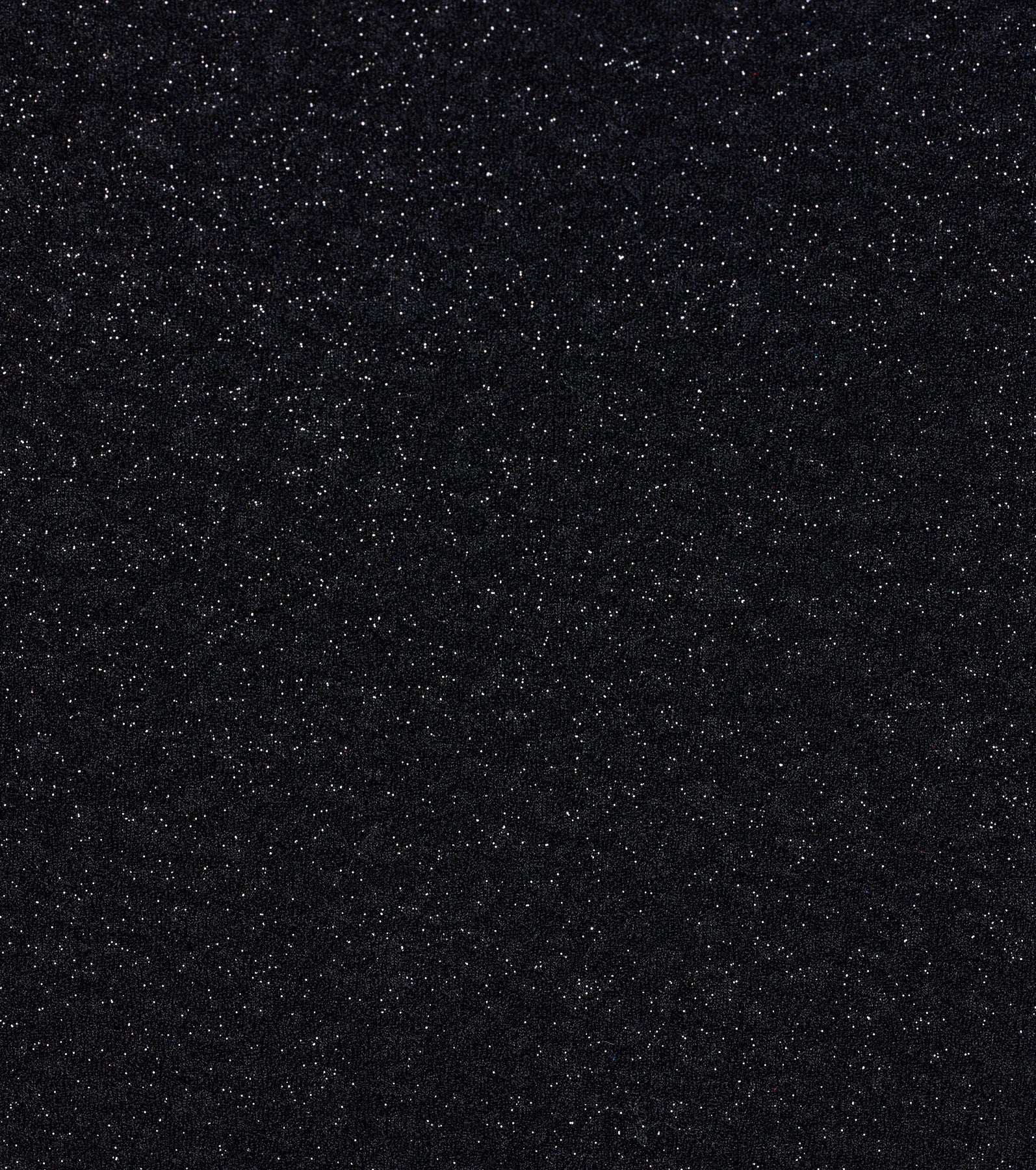 Style your seasonal looks with the Tamara Off-The-Shoulder Mermaid Glitter Formal Dress, a trend-right, black fall dress designed for any plan on your calendar with new and unqiue details.