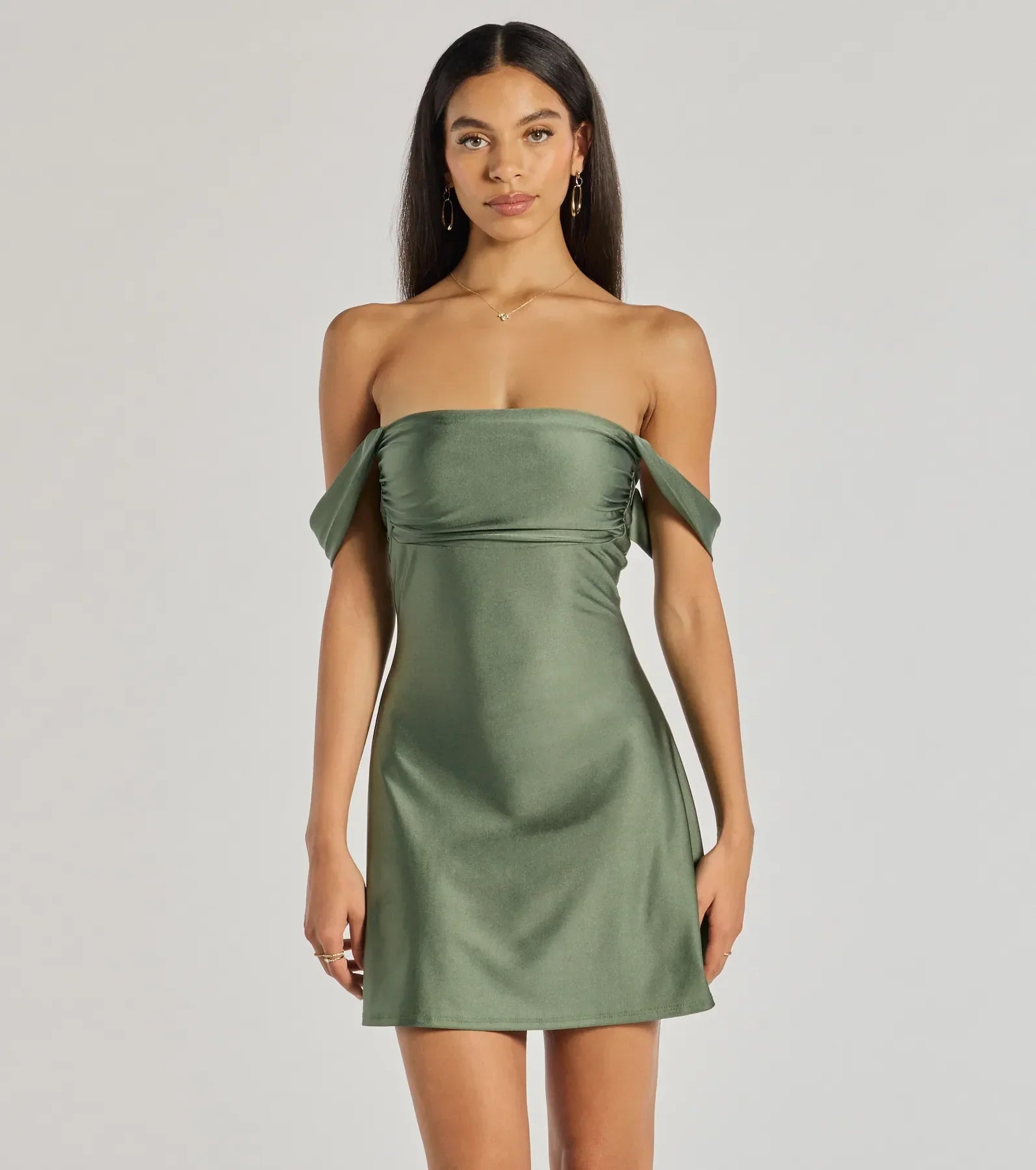 Shine with confidence, elegance, and standout style in the Classics Lover Off-The-Shoulder Satin A-Line Mini Dress—a sage green homecoming dress designed with a fresh silhouette and the latest trends.