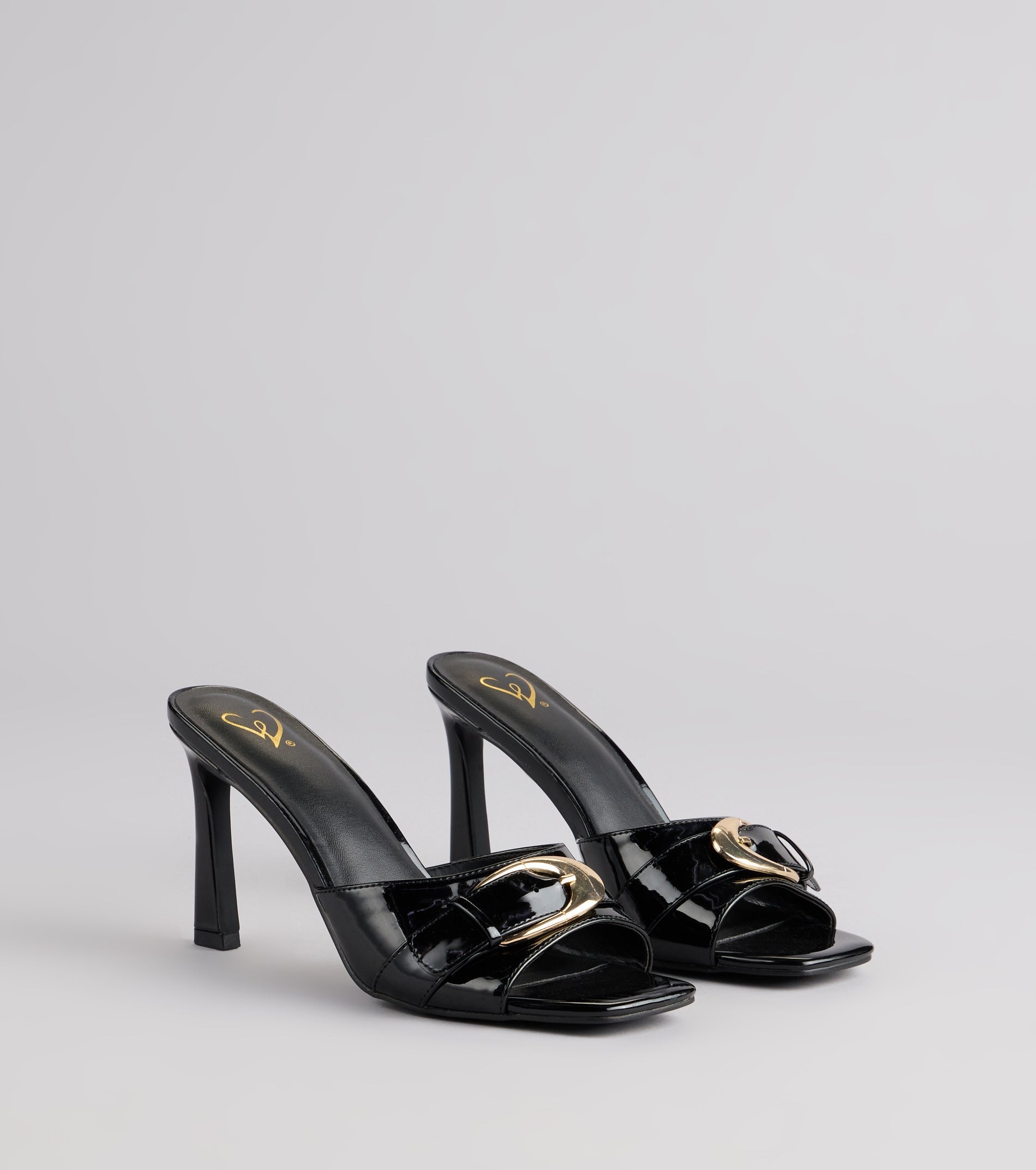 Style made simple with the City Lights Buckle Heel Mules, trendy women’s shoes that take your outfit from basic to bold in one step.