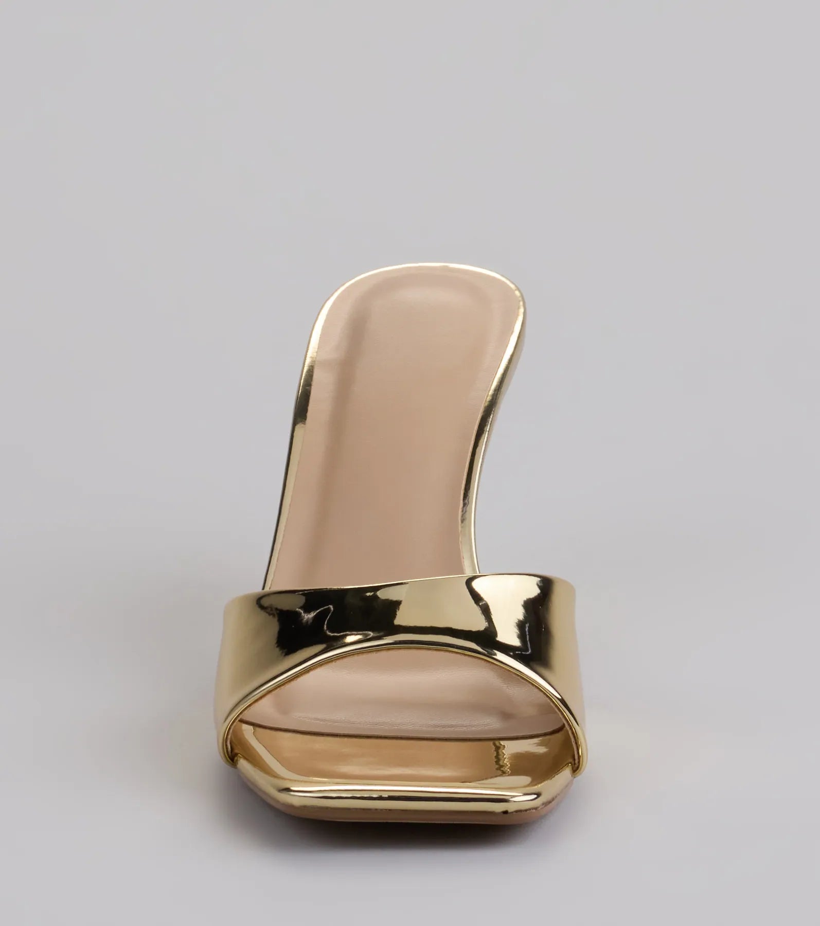 Style made simple with the Glam Stunner Stiletto Mules in gold, trendy women’s shoes that take your outfit from basic to bold in one step.