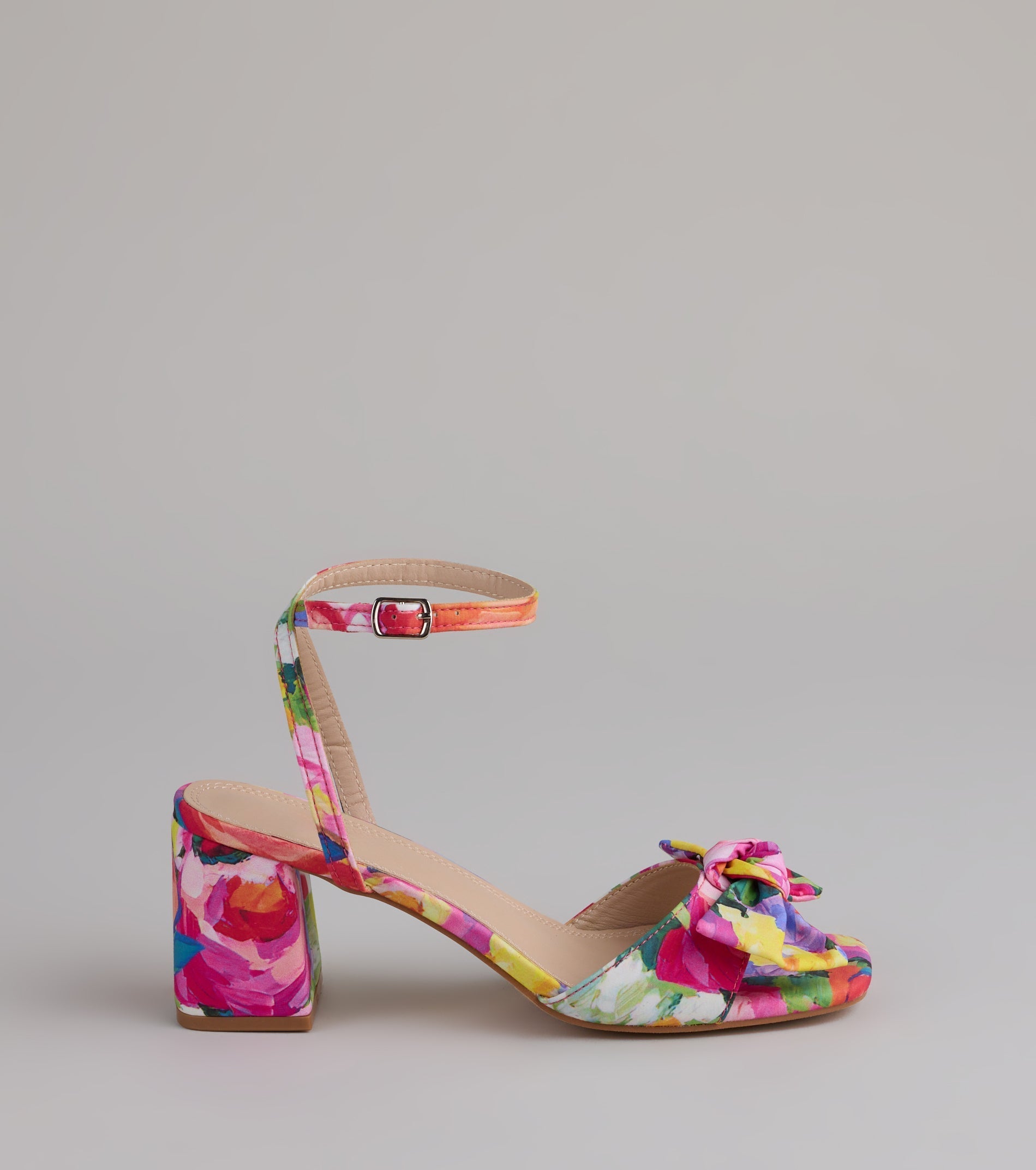 Style made simple with the Floral Moment Bow Block Heels, trendy women’s shoes that take your outfit from basic to bold in one step.
