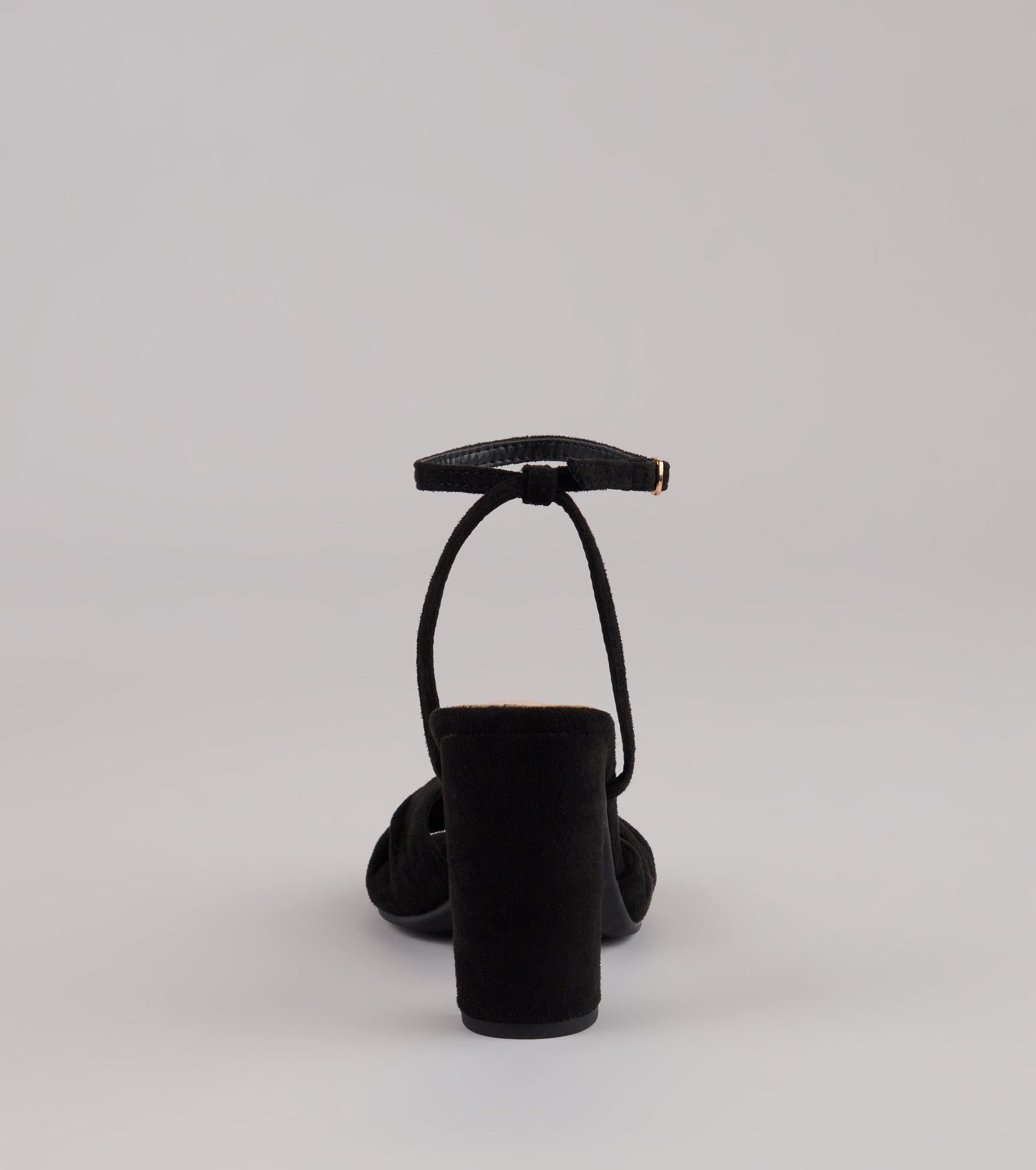 This piece brings trend-right energy to the Chic Streak Faux Suede Block Heels, perfect for fall outfits that stand out.