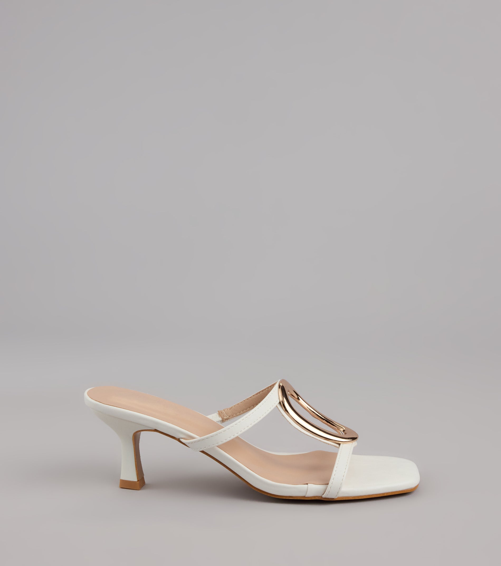 Style made simple with the Sassy Sleek Square Toe Kitten Heels, trendy women’s shoes that take your outfit from basic to bold in one step.