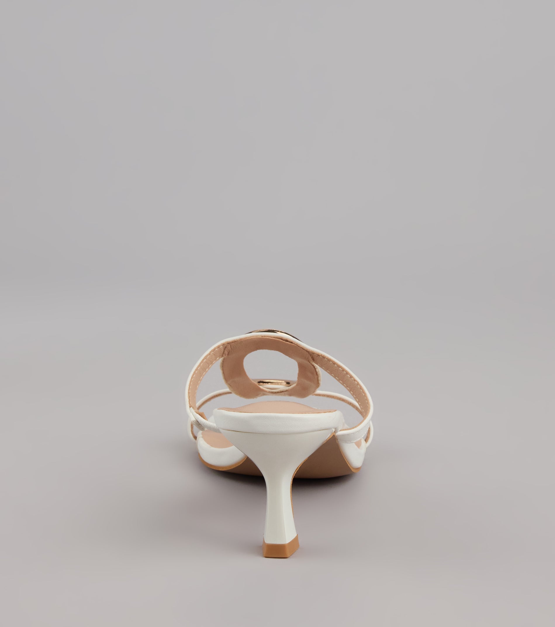 This piece brings trend-right energy to the Sassy Sleek Square Toe Kitten Heels, perfect for fall outfits that stand out.