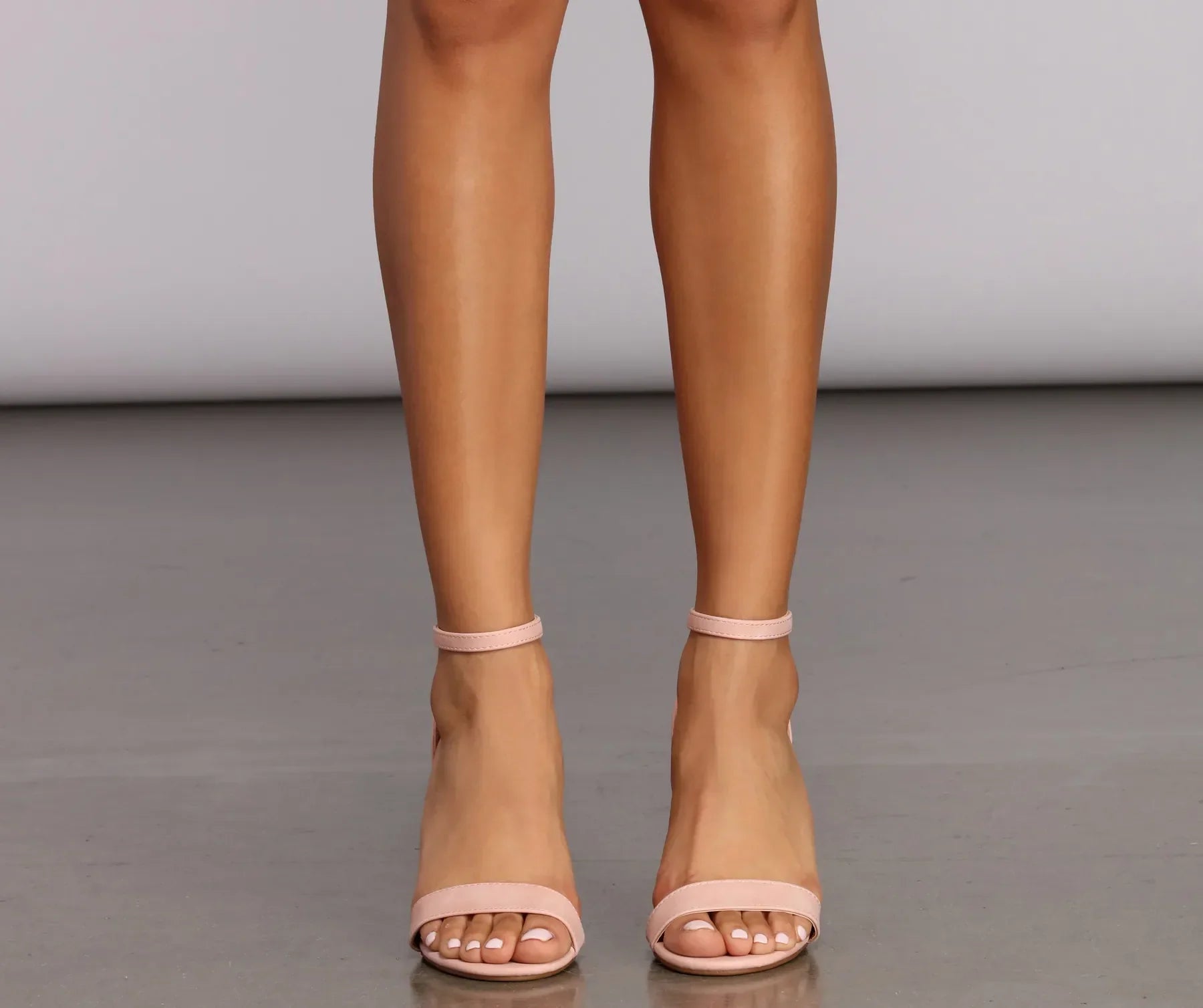 The Smooth And Sleek Block Heels in pink is an elevated pick for your best outfit yet, effortlessly delivering a polished look that's sure to turn heads at any celebration.