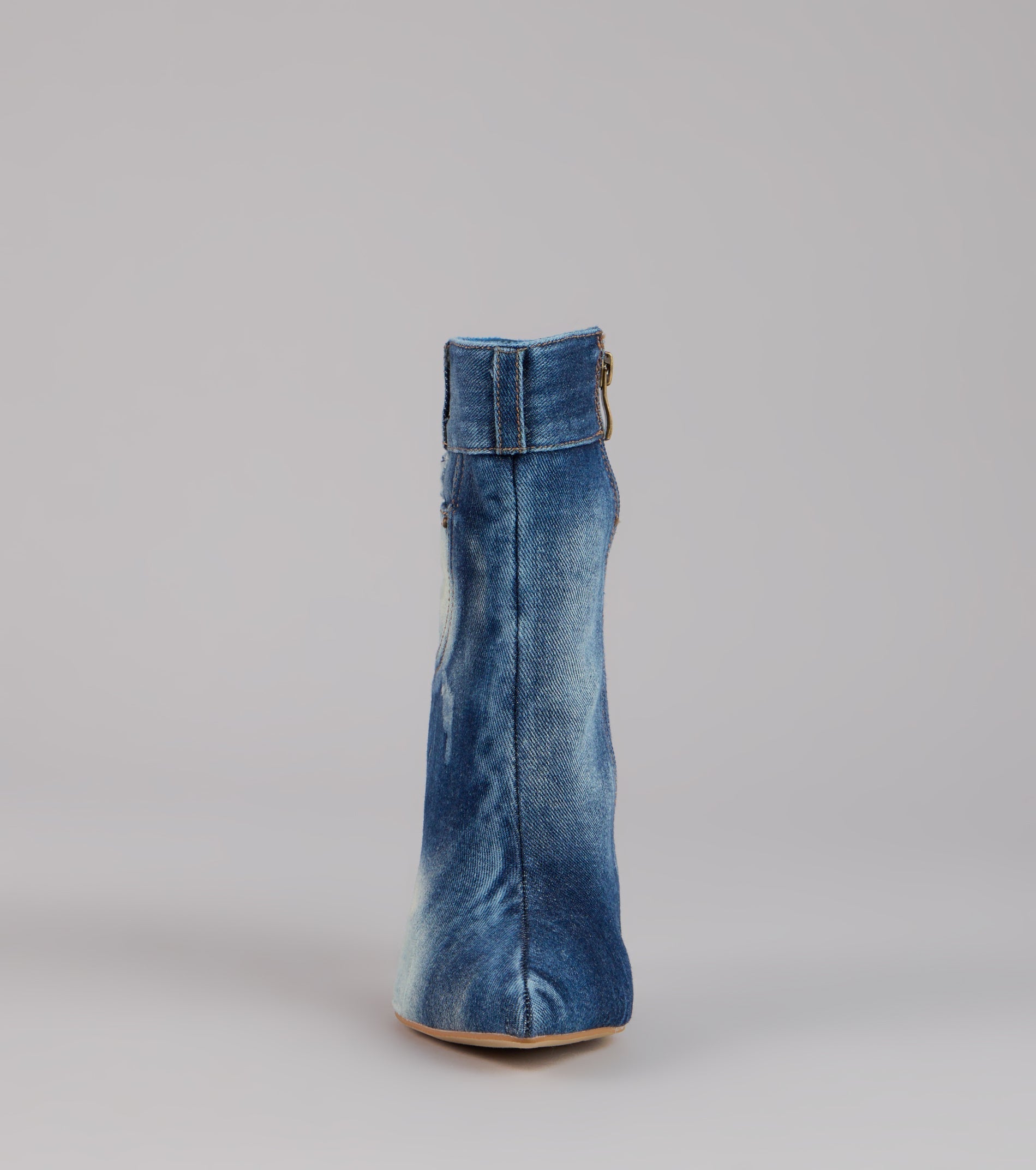 This piece brings trend-right energy to the City Blues Denim Stiletto Booties, perfect for fall outfits that stand out.