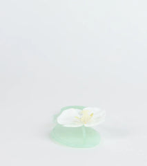 Style made simple with the On Vacay Flower Strap Jelly Sandals in mint green, trendy women’s shoes that take your outfit from basic to bold in one step.