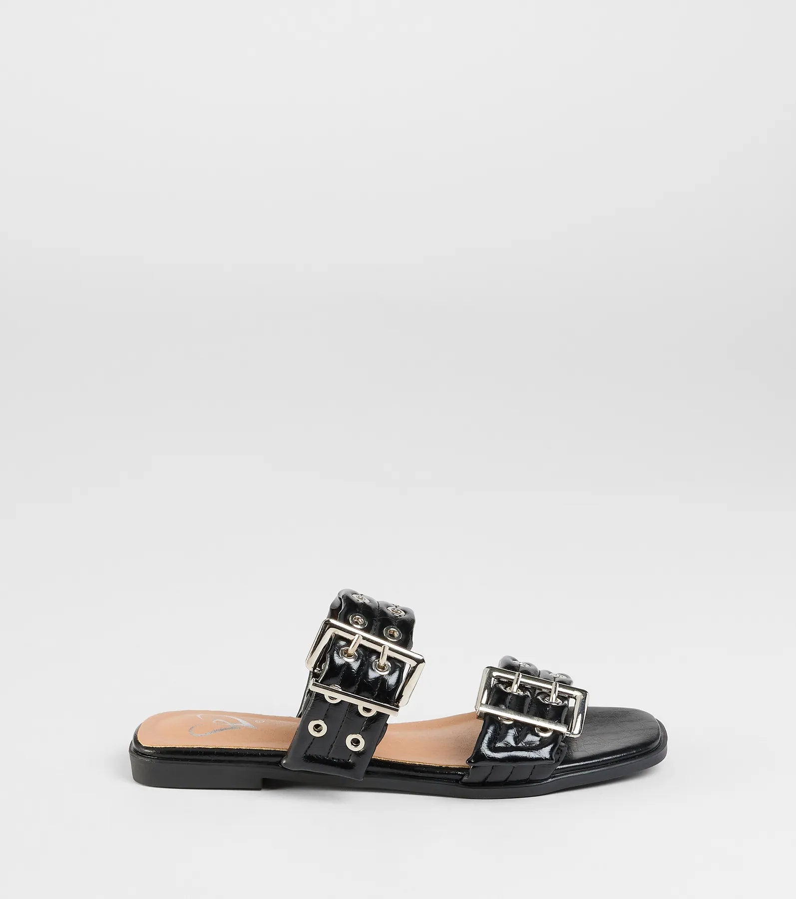 Elevate warm-weather looks with Get It Girl Buckle Strappy Sandals in black, a pair of trendy sandals bringing chic, modern flair to every step.