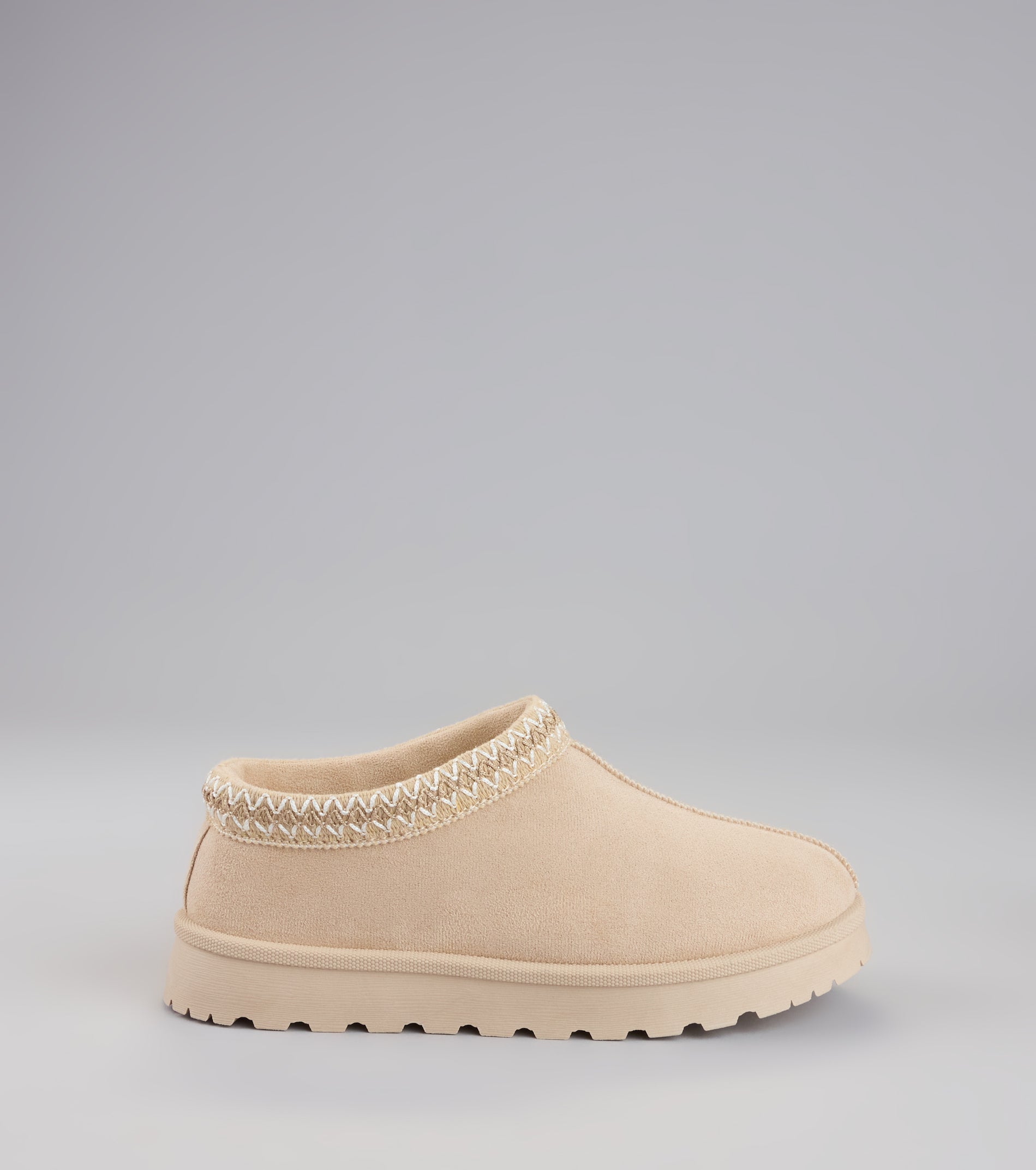 Style made simple with the Cozy Status Faux Suede Platform Slippers in beige, trendy women’s shoes that take your outfit from basic to bold in one step.